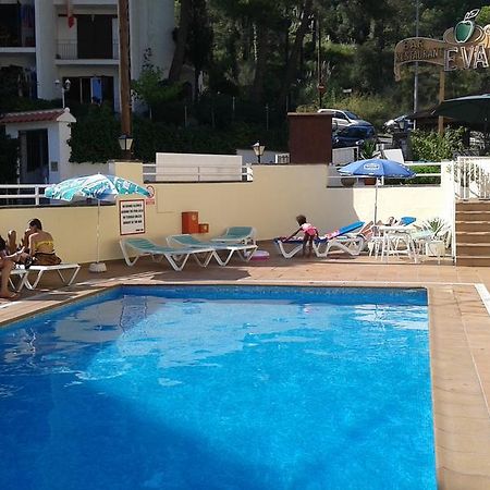 Apartamentos Eva Costa Brava Экстерьер фото