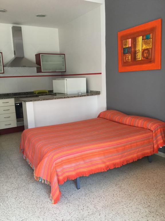 Apartamentos Eva Costa Brava Экстерьер фото