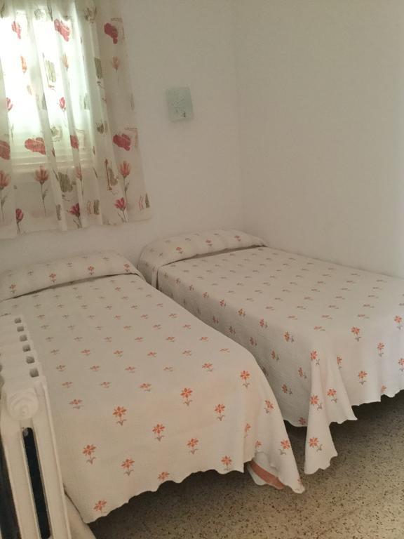 Apartamentos Eva Costa Brava Экстерьер фото