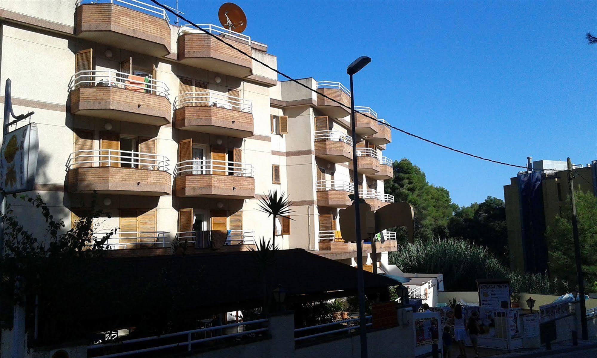 Apartamentos Eva Costa Brava Экстерьер фото