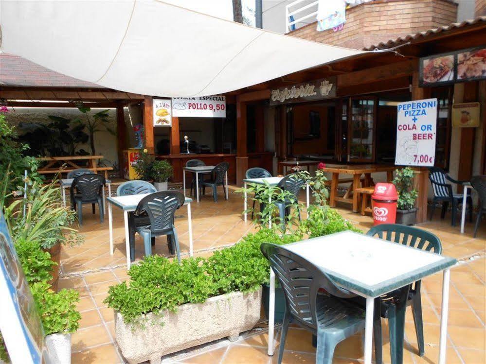 Apartamentos Eva Costa Brava Экстерьер фото